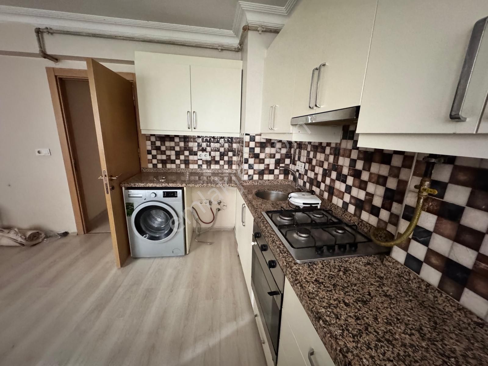 Gaziosmanpaşa Kaymakanlık Yanı Eşyalı Kiralık 1+1 Daire - Görsel 11