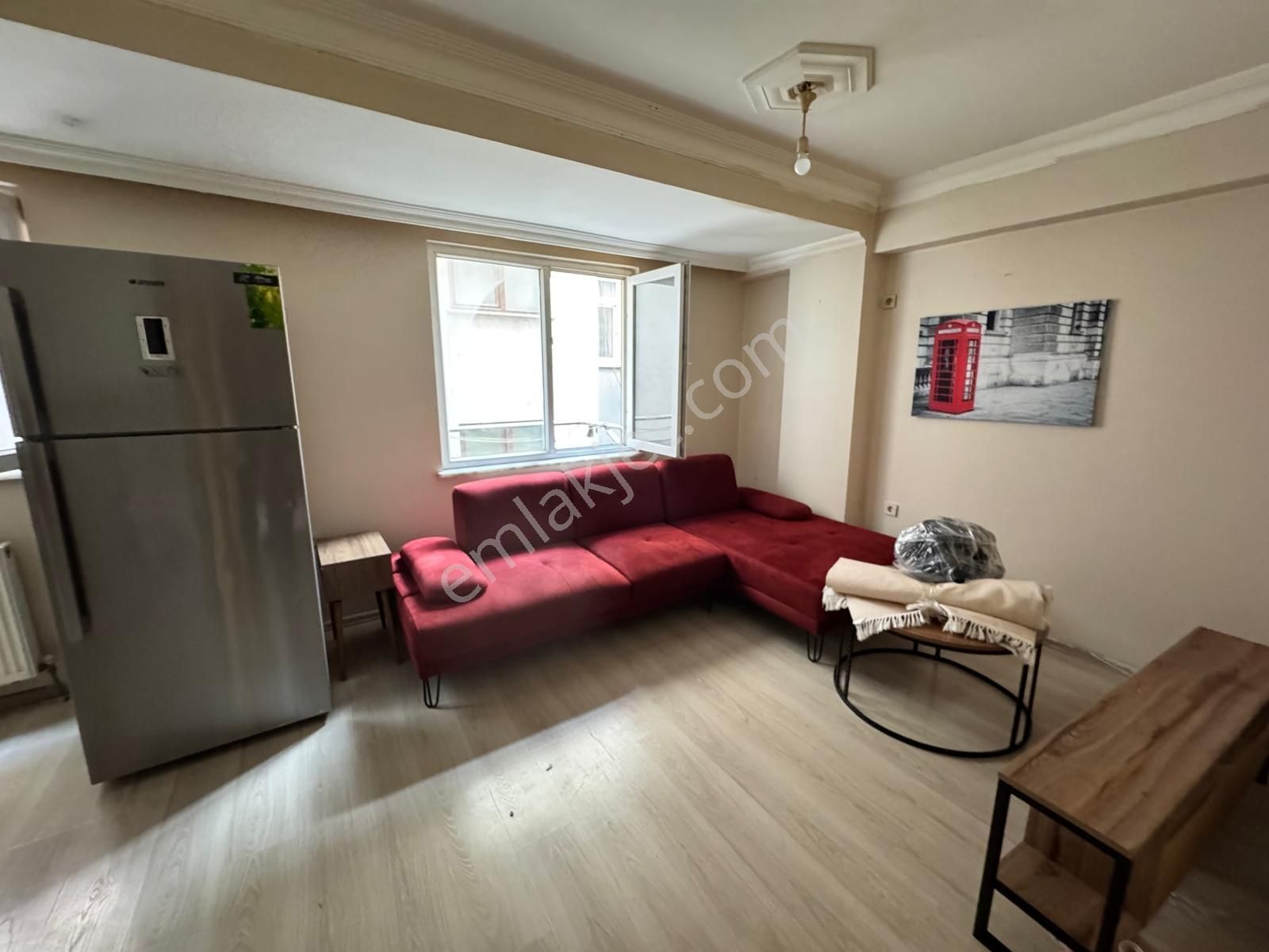 Gaziosmanpaşa Kaymakanlık Yanı Eşyalı Kiralık 1+1 Daire