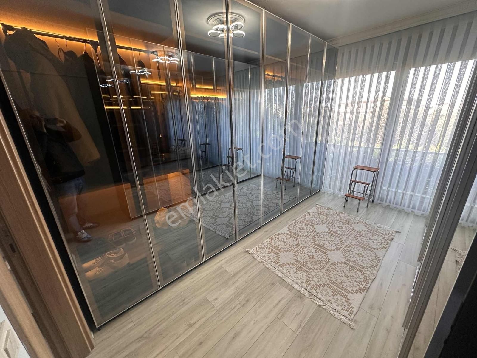 Tamiş'den Tuzla Marina'da Butik Sitede 6+1 Kiralık Villa - Görsel 33