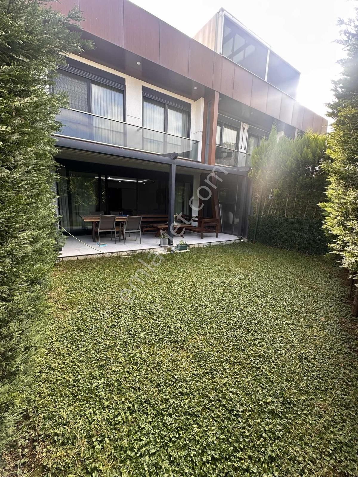 Tamiş'den Tuzla Marina'da Butik Sitede 6+1 Kiralık Villa - Görsel 4