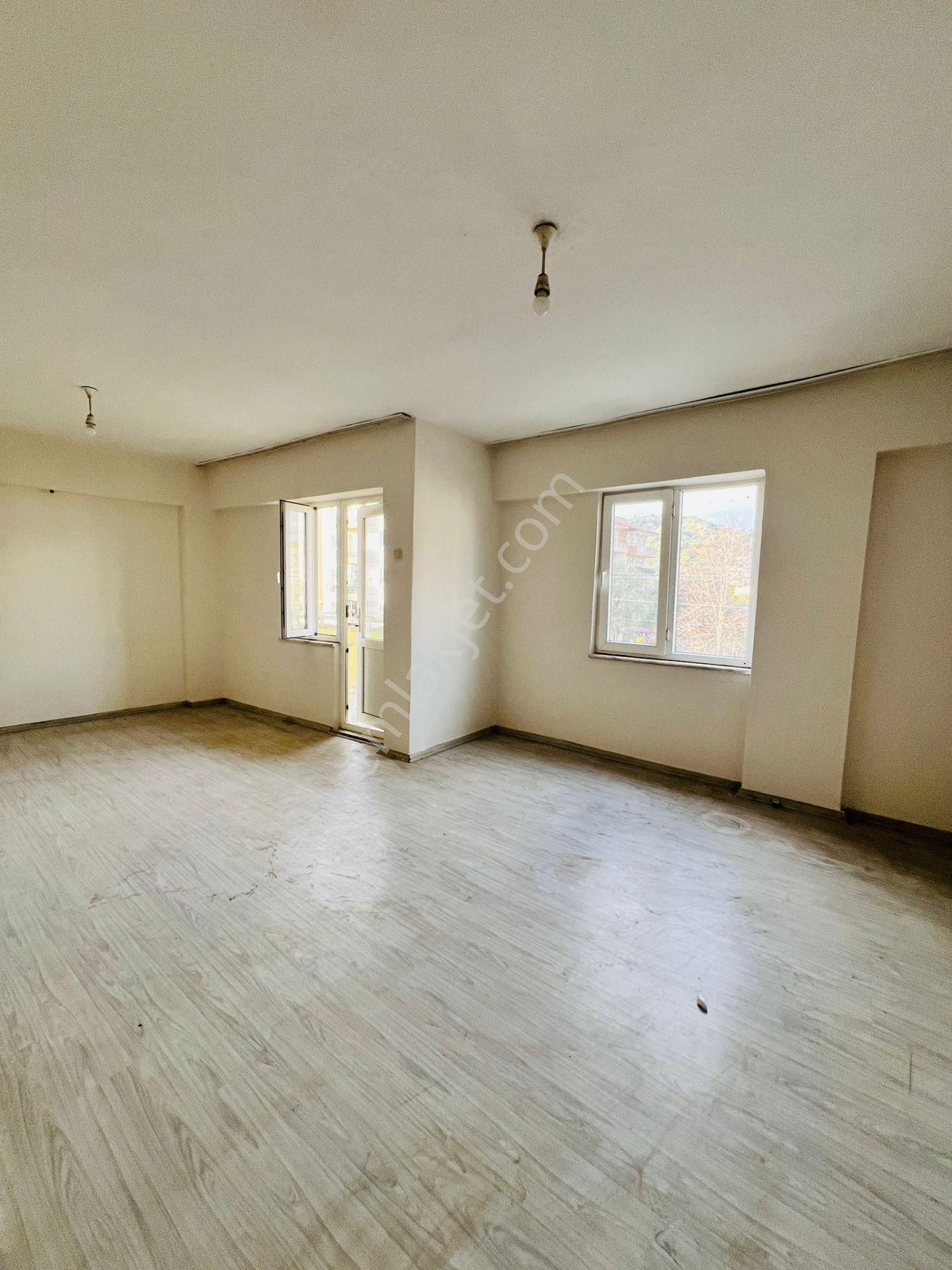 🏡 Yıldıztepe Mahallesinde Kiralık 3+1 Daire 🏡 - Görsel 8