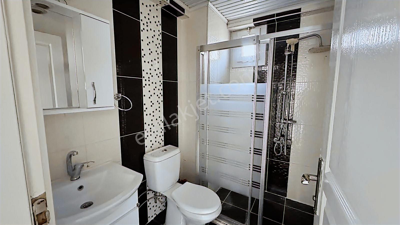 Turyap'tan Site İçi İnönü Mah.de 3+1 Bakımlı Kiralık Daire - Görsel 30