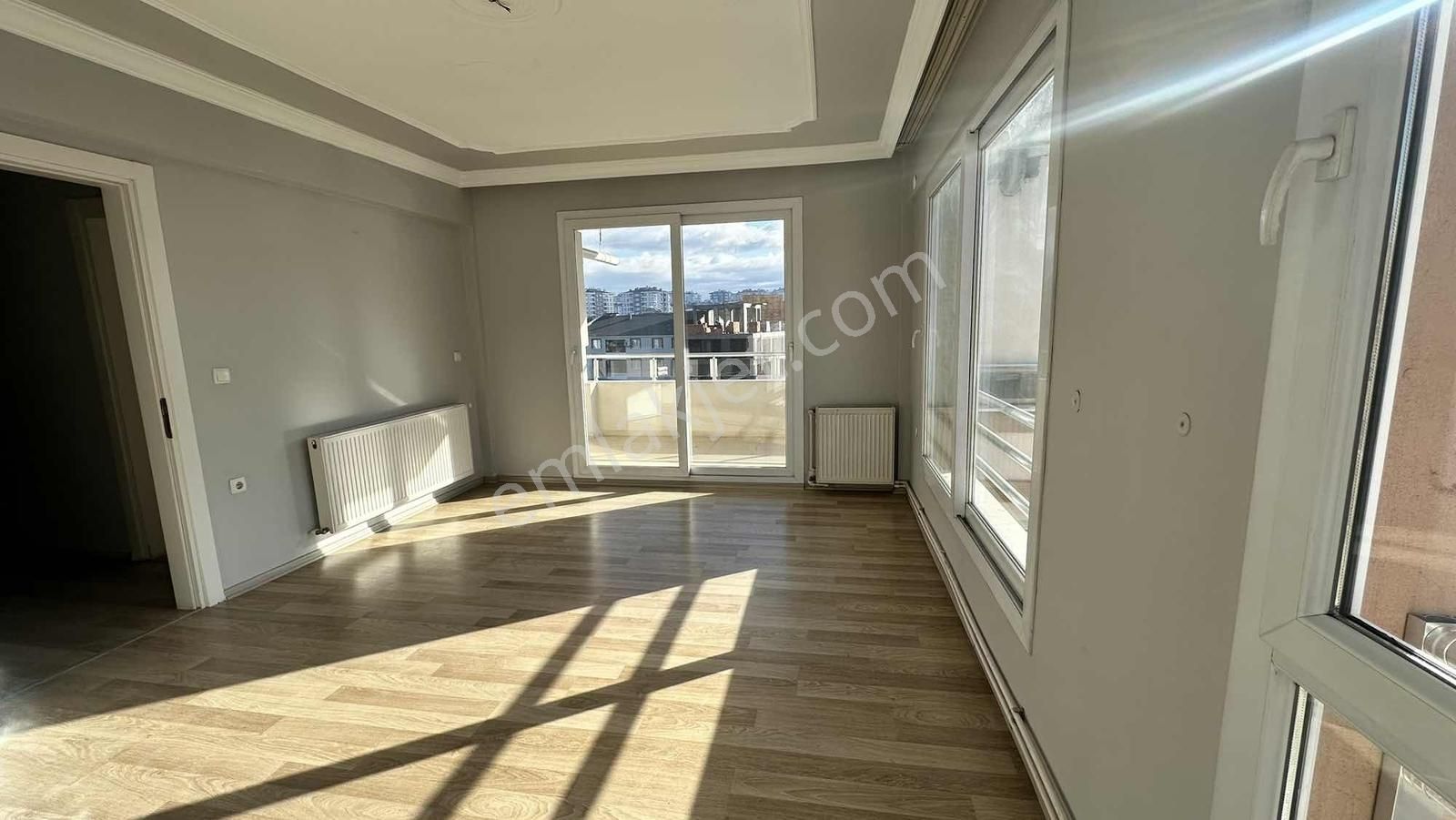 Turyap'tan Site İçi İnönü Mah.de 3+1 Bakımlı Kiralık Daire - Görsel 31