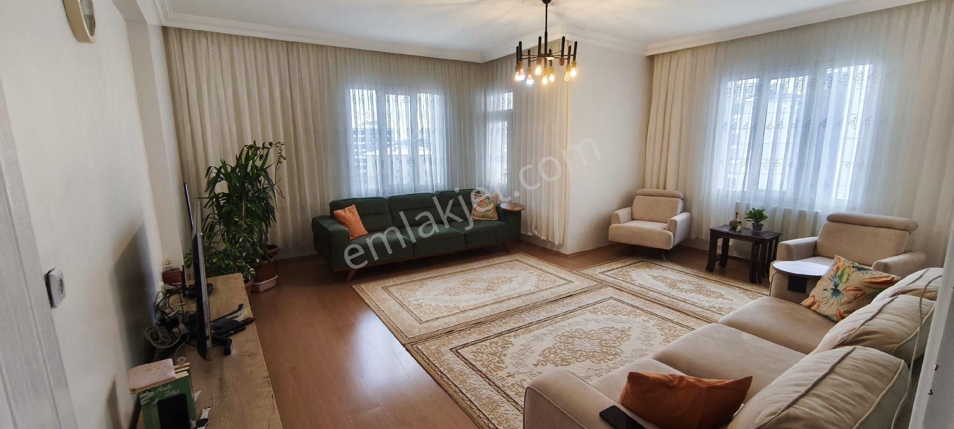 Sürsürü Naturel Emlakta 3/1