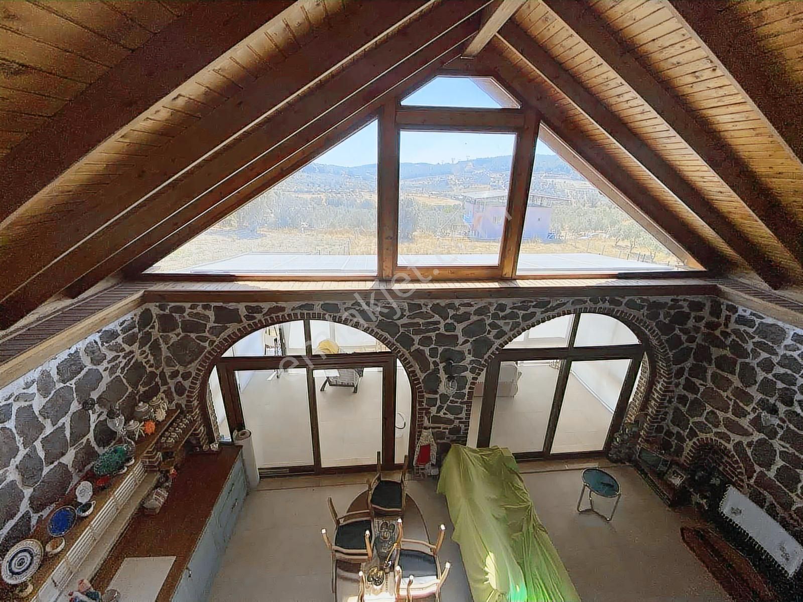 Buca Kırıklar Köyünde Satılık Lüks Loft Taş Ev Ve Arsası - Görsel 22