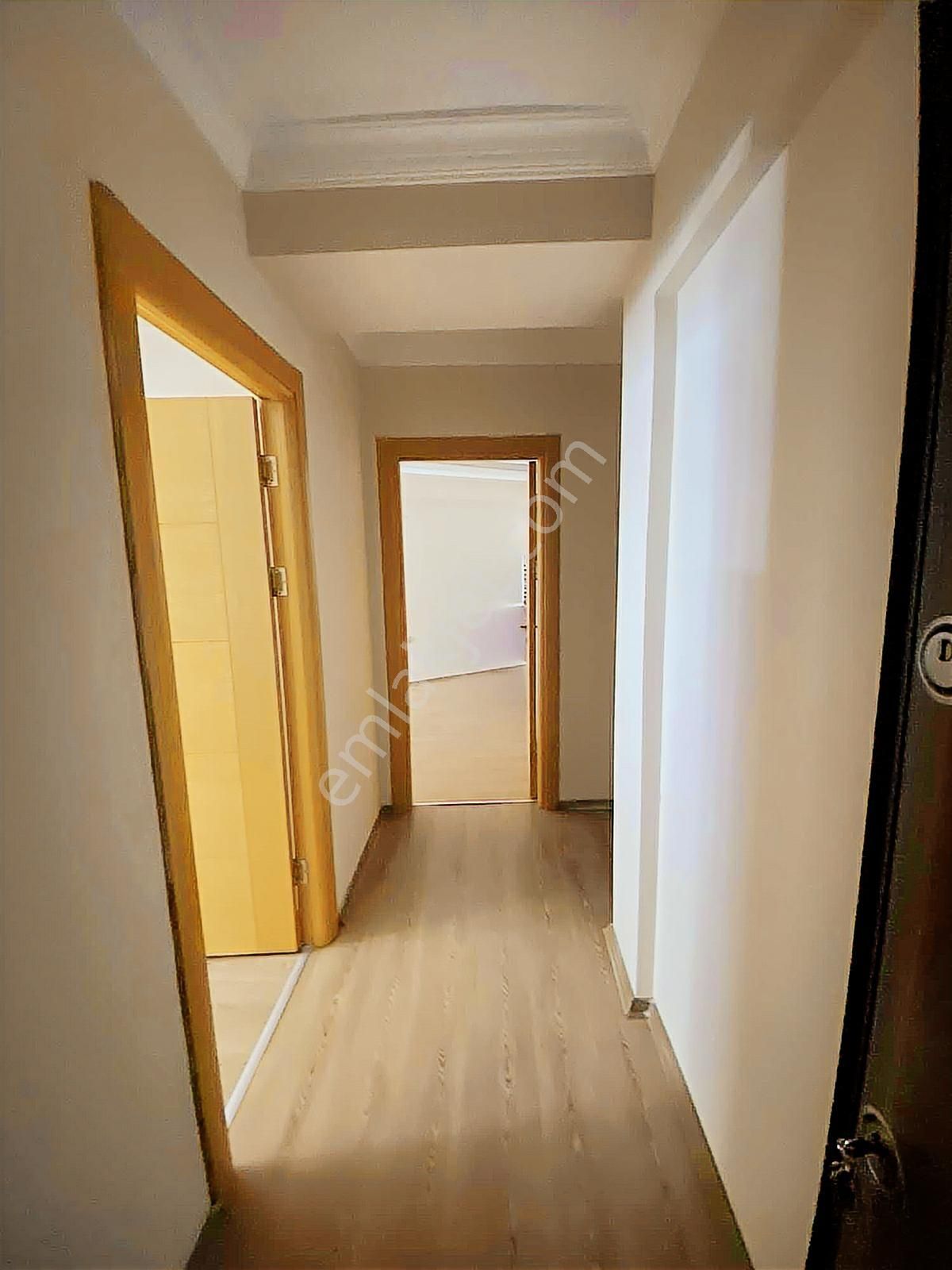 Adatepe Mahallesinde Kiralık 1+1 Arakat Klimalı Balkonlu Yeni Ev - Görsel 17