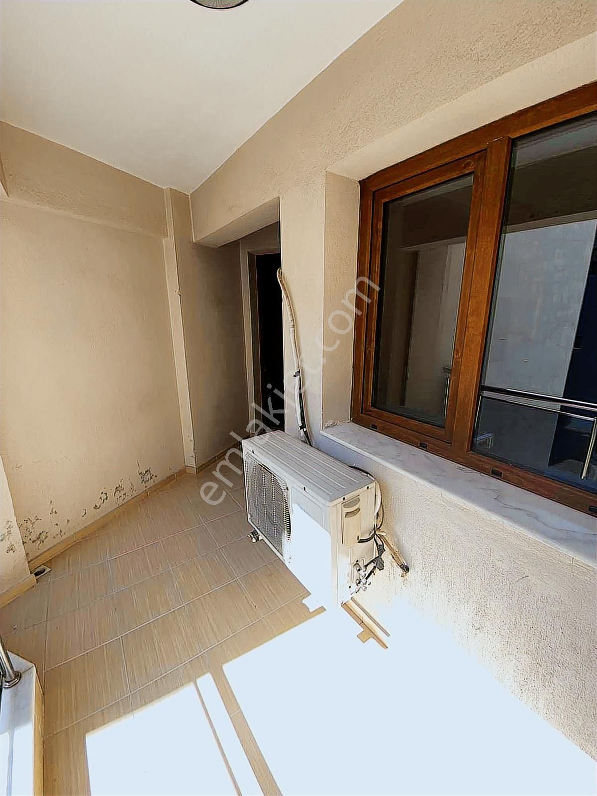 Adatepe Mahallesinde Kiralık 1+1 Arakat Klimalı Balkonlu Yeni Ev - Görsel 5