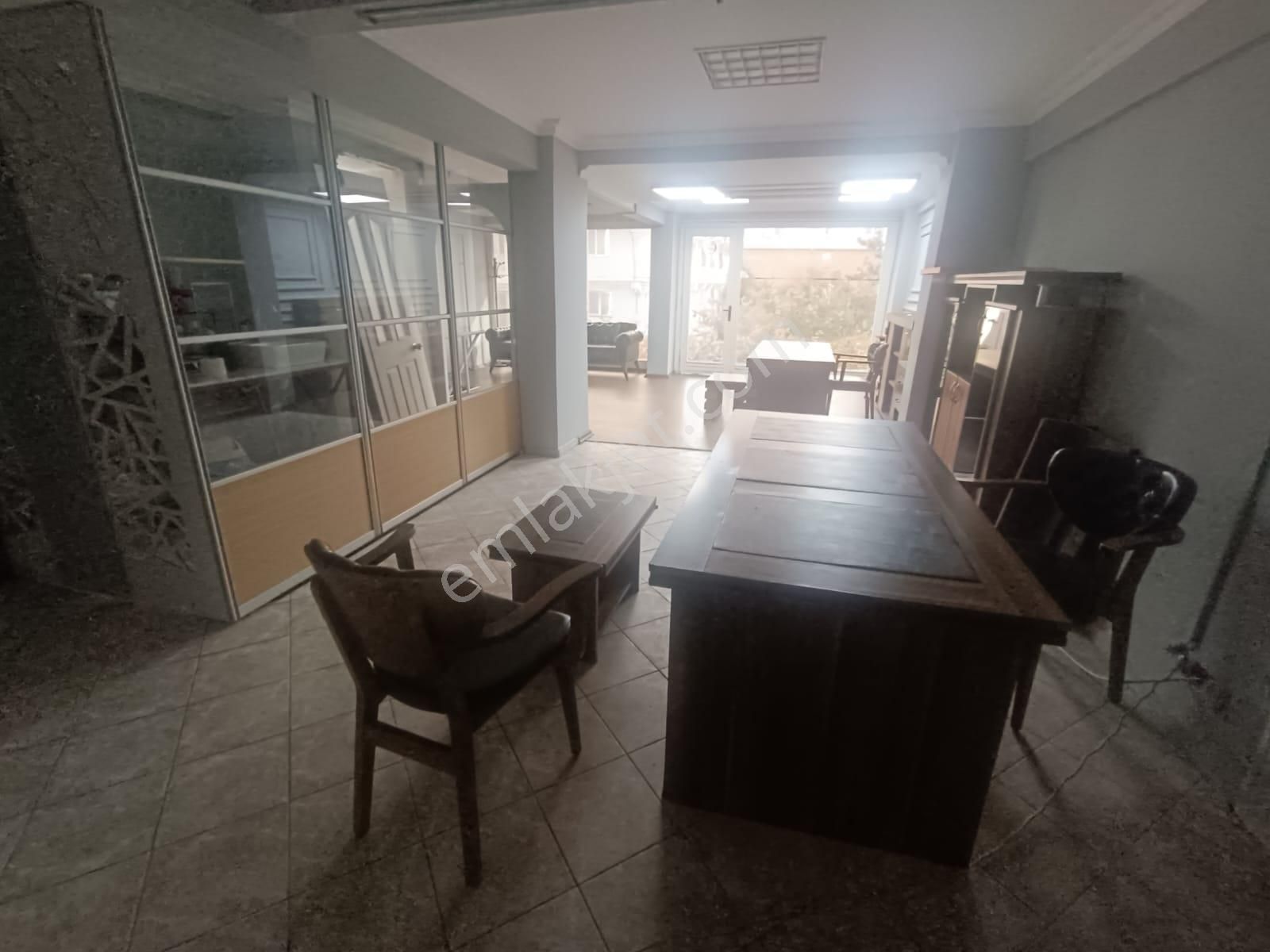 Muhittin Mah Eski Salıpazarı Caddesi Üstünde 150m2satılık Dükkan - Görsel 6