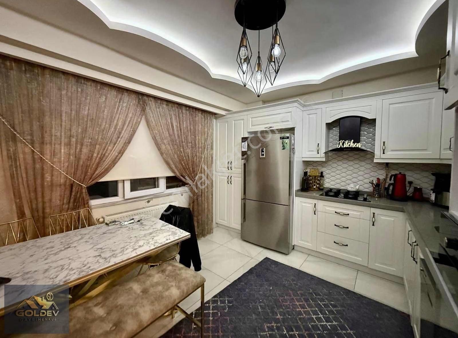 Goldev'den Şehir Manzaralı Eşsiz Lokasyonda 3+1 Ultra Lüks Daire - Görsel 14