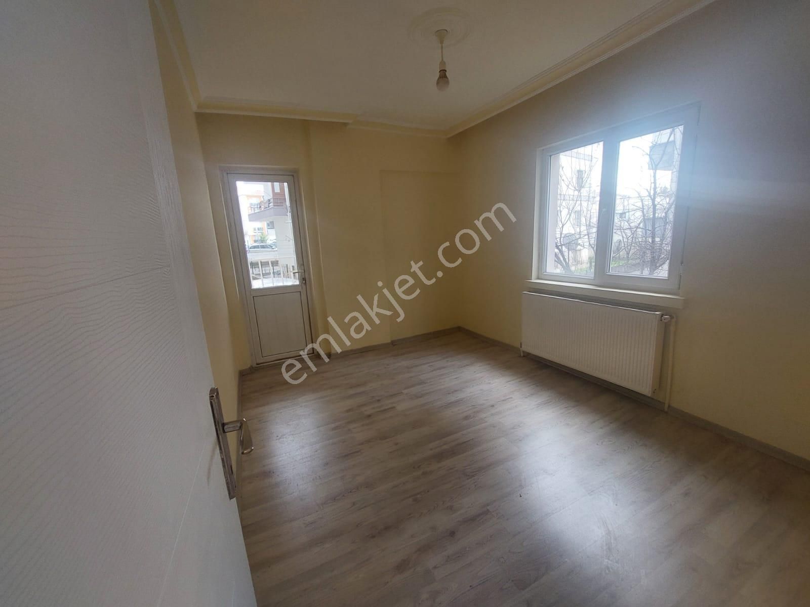 Plevne Mah Satılık Düz Giriş 3+1 Yapılı Daire - Görsel 15