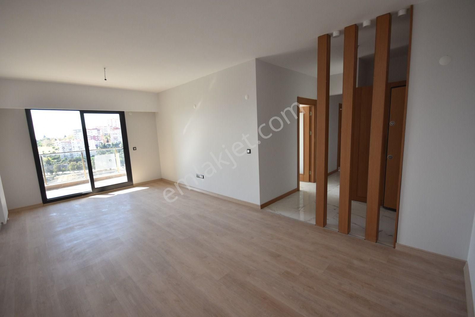 Park Yaşam Santorini'de Kiralık Ayrı Mutfaklı Büyük 2+1 Daire - Görsel 5