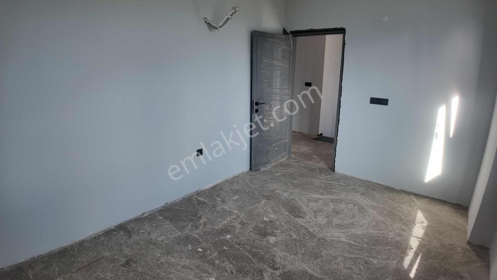 Kemalpaşada Değerlenen Bölgede, Müstakil Dubleks Villa - Görsel 9