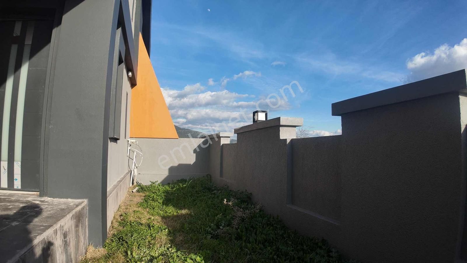 Kemalpaşada Değerlenen Bölgede, Müstakil Dubleks Villa - Görsel 17