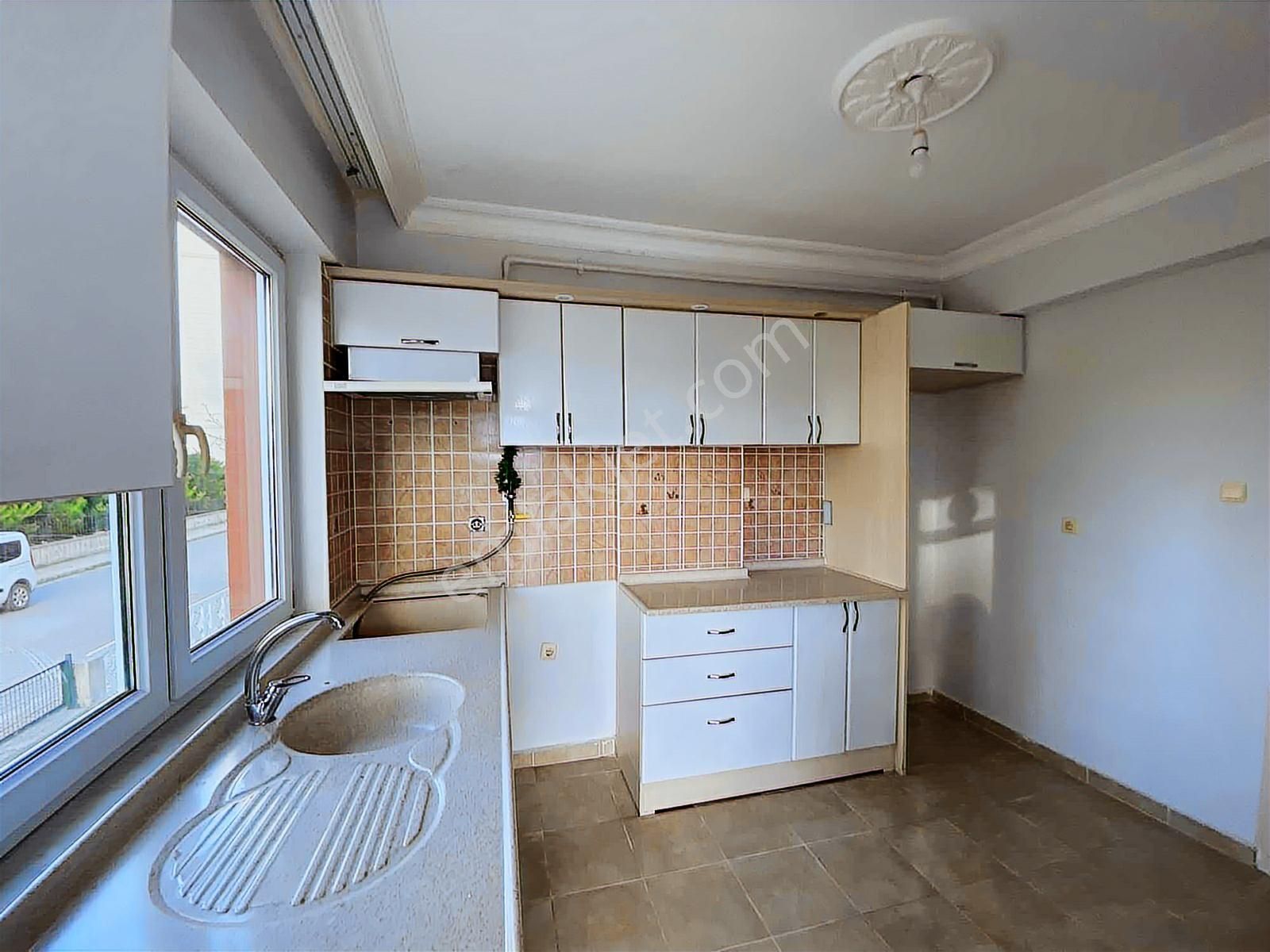 Göksu'dan Türkiş'te Geniş & Aydınlık Kiralık 3+1 Daire - Görsel 16