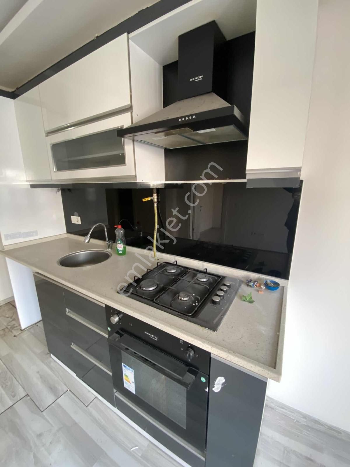 Adatepe Mahallesinde Kiralık 1+1 Doğalgazlı Arakat Yeni Ev - Görsel 7