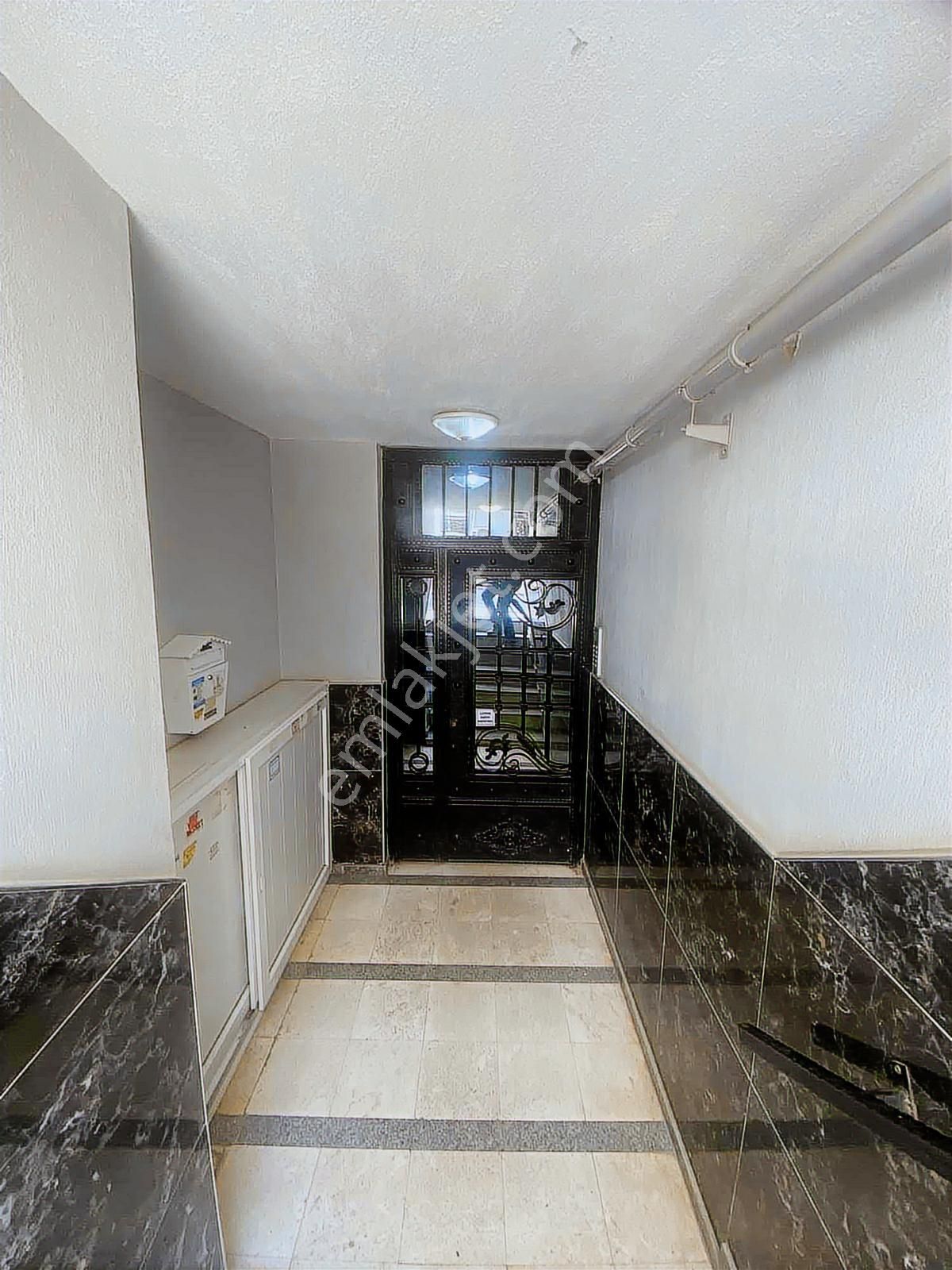 Buca Adatepede Satılık 2+1 Doğalgazlı Kendine Ait Bahçeli Ev - Görsel 19