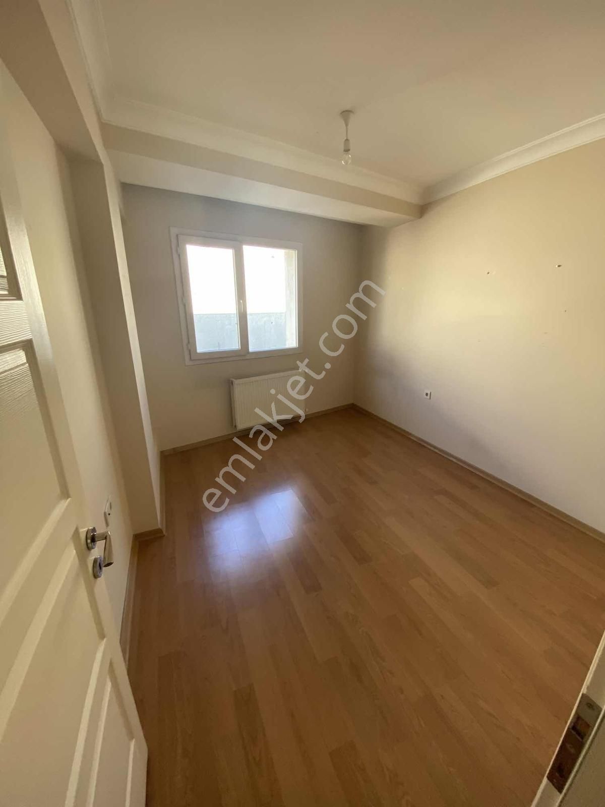 Buca Adatepe Mahallesinde Kiralık 2+1 Beyaz Eşyalı Doğalgazlı Ev - Görsel 12