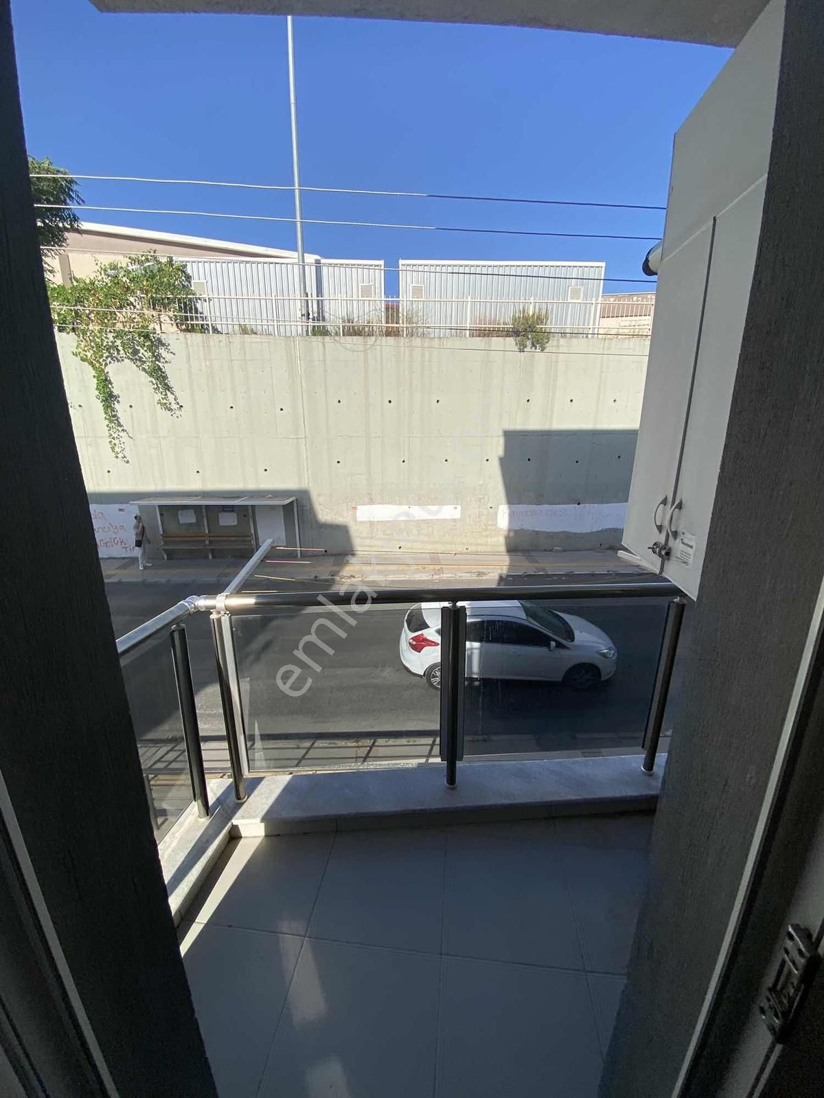 Buca Adatepe Mahallesinde Kiralık 2+1 Beyaz Eşyalı Doğalgazlı Ev - Görsel 7