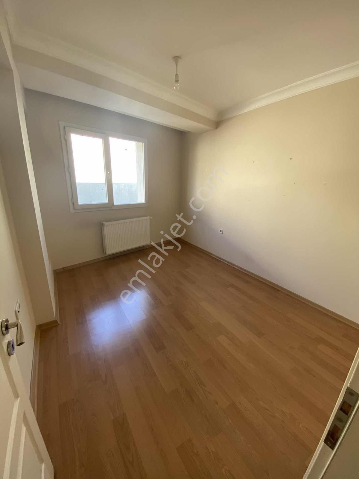 Buca Adatepe Mahallesinde Kiralık 2+1 Beyaz Eşyalı Doğalgazlı Ev - Görsel 4