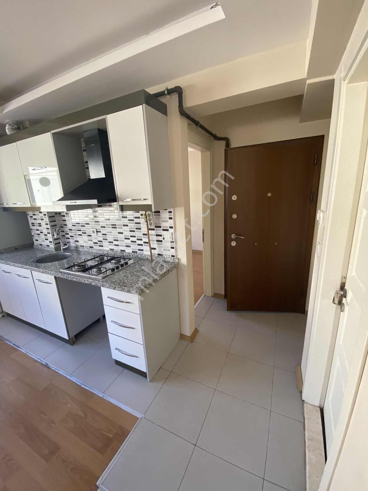 Buca Adatepe Mahallesinde Kiralık 2+1 Beyaz Eşyalı Doğalgazlı Ev - Görsel 3