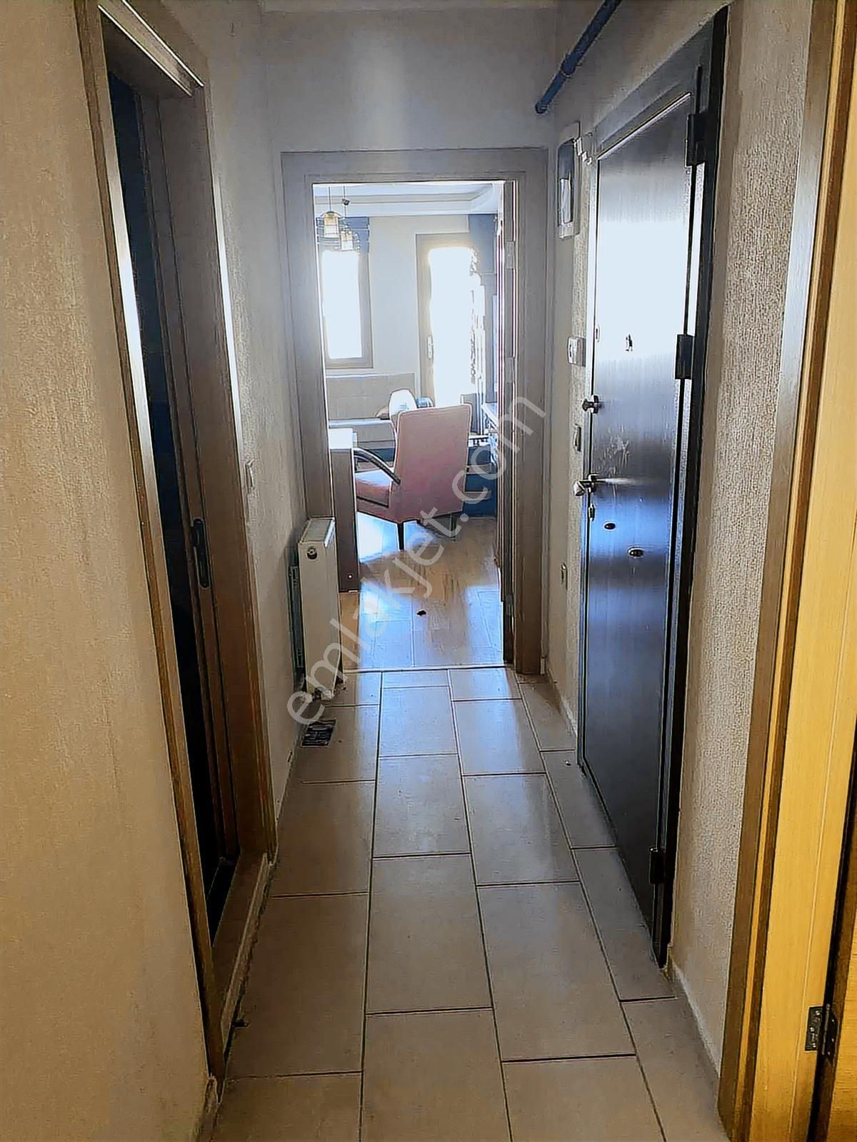 Bucada Üniversite Yakını Kiralık 2+1 Eşyalı Doğalgazlı Arakat Ev - Görsel 8