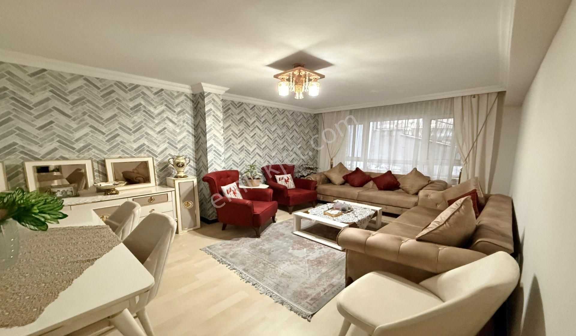 Bademlik 4+1 Kat Konumunda Altı Daire Genç Bina Asansörlü - Görsel 9