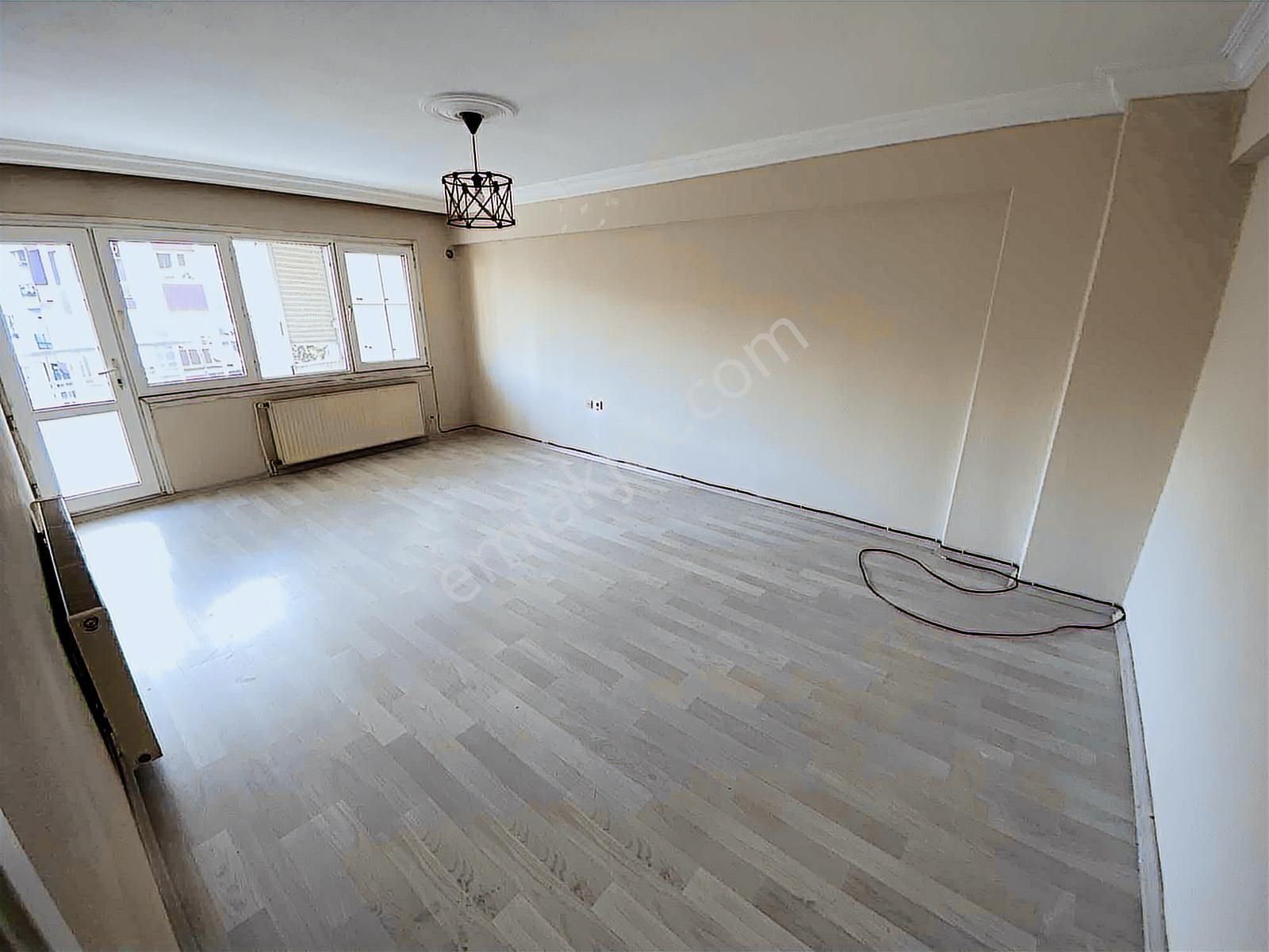 Buca Erdem Caddesinde Satılık 3+1 Arakat Önü Açık 145m2 Daire - Görsel 6