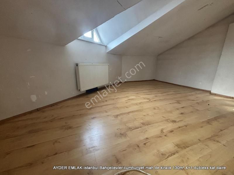 İstanbul Bahçelievler Cumhuriyet Mah De Kiralık 130m² 4+1-dubleks Kat Daire - Görsel 3