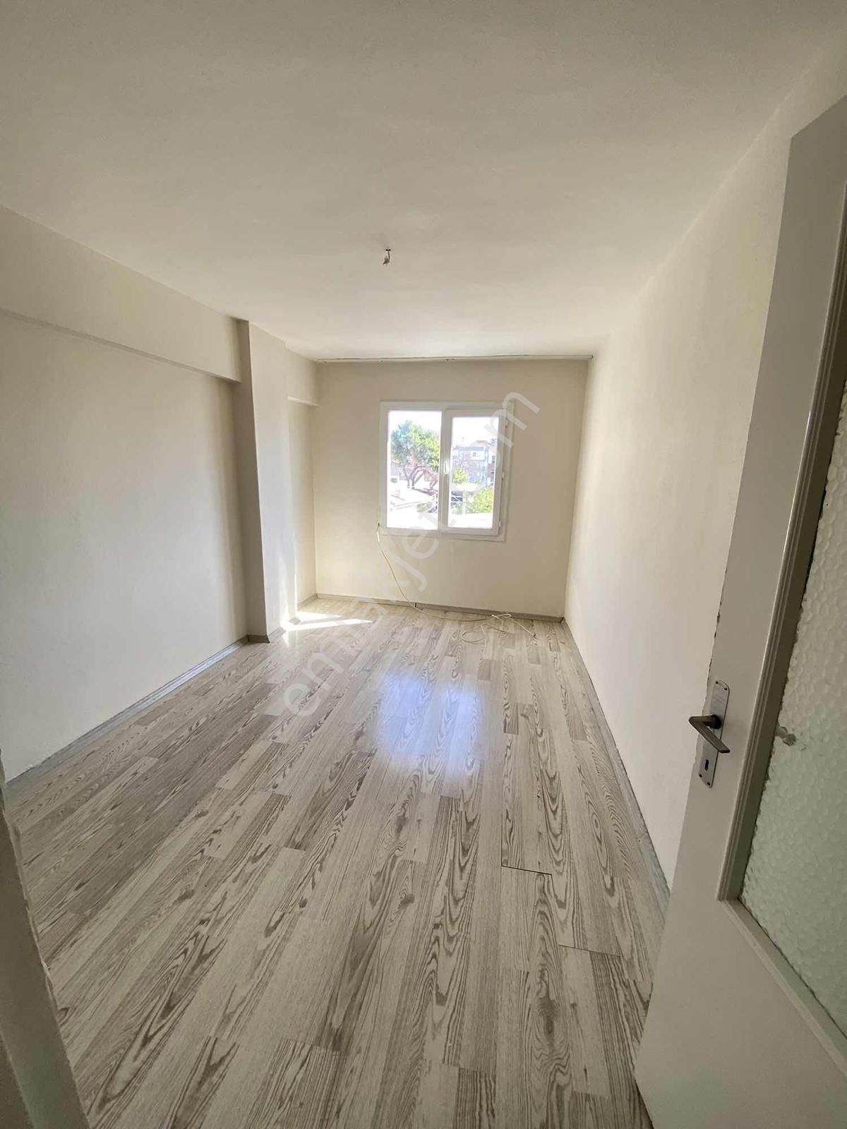 Buca Dokuzçeşmelerde Kiralık 2+1 Kapalı Mutfak Ev - Görsel 18