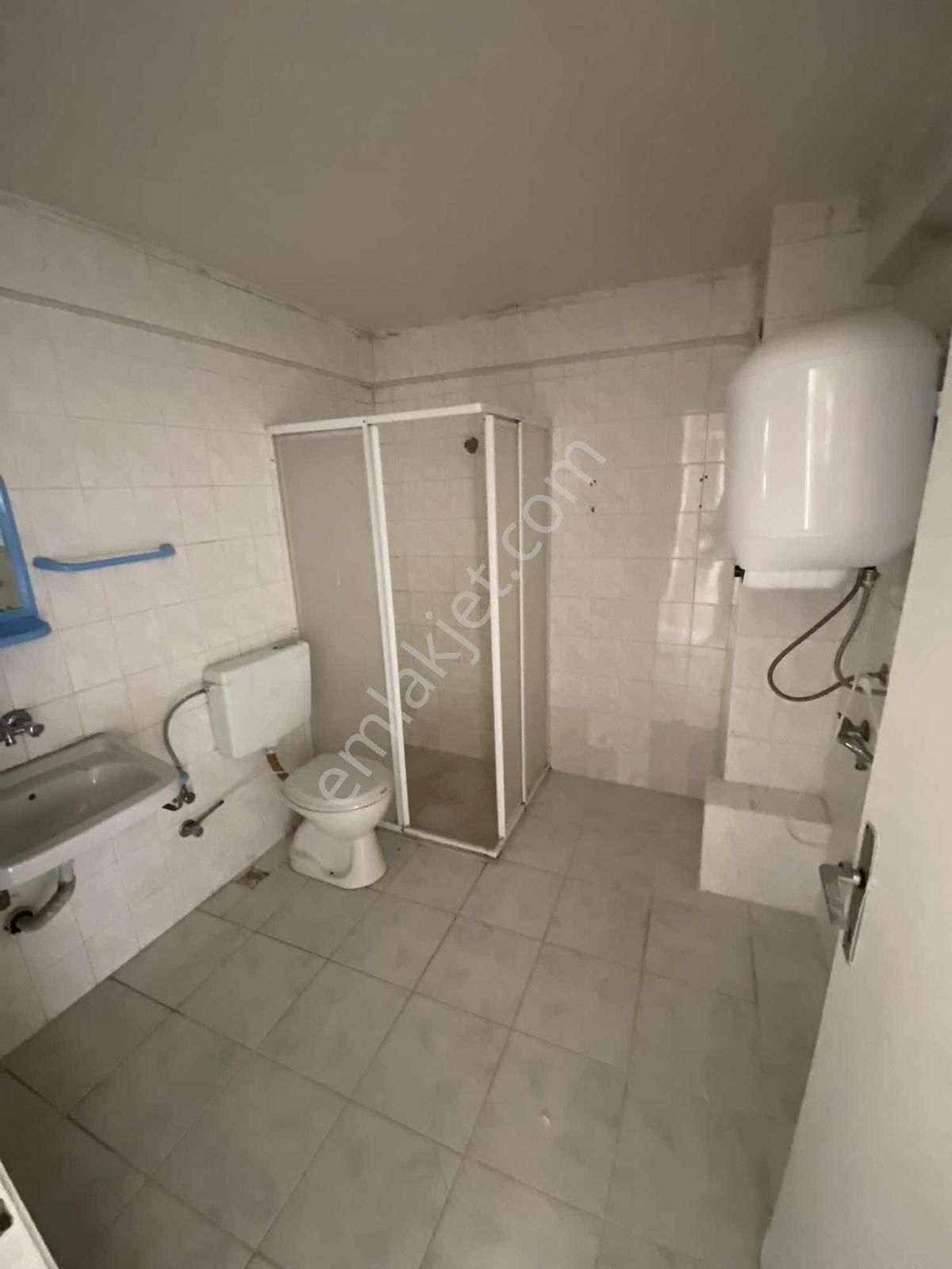 Buca Dokuzçeşmelerde Kiralık 2+1 Kapalı Mutfak Ev - Görsel 26