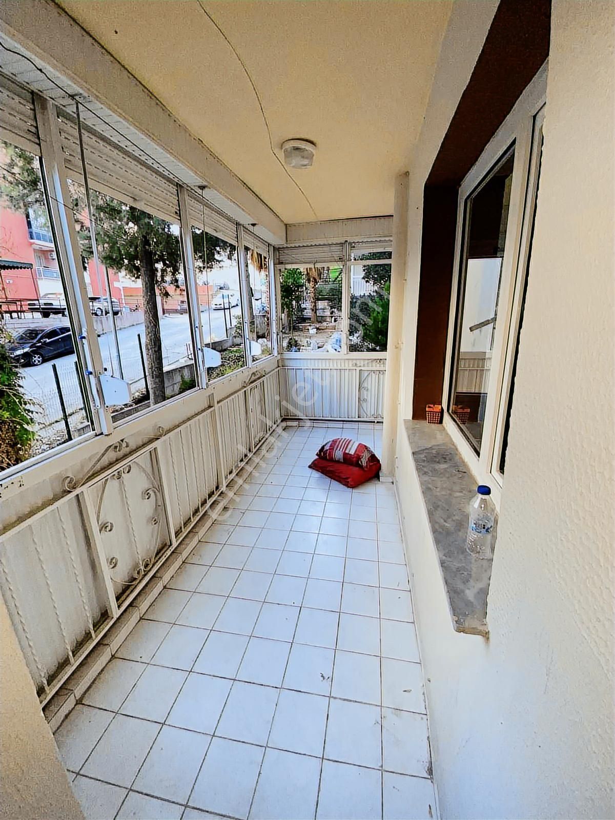 Buca Tınaztepede Kiralık 3+1 Site İçi Doğalgazlı Asansörlü Ev - Görsel 9