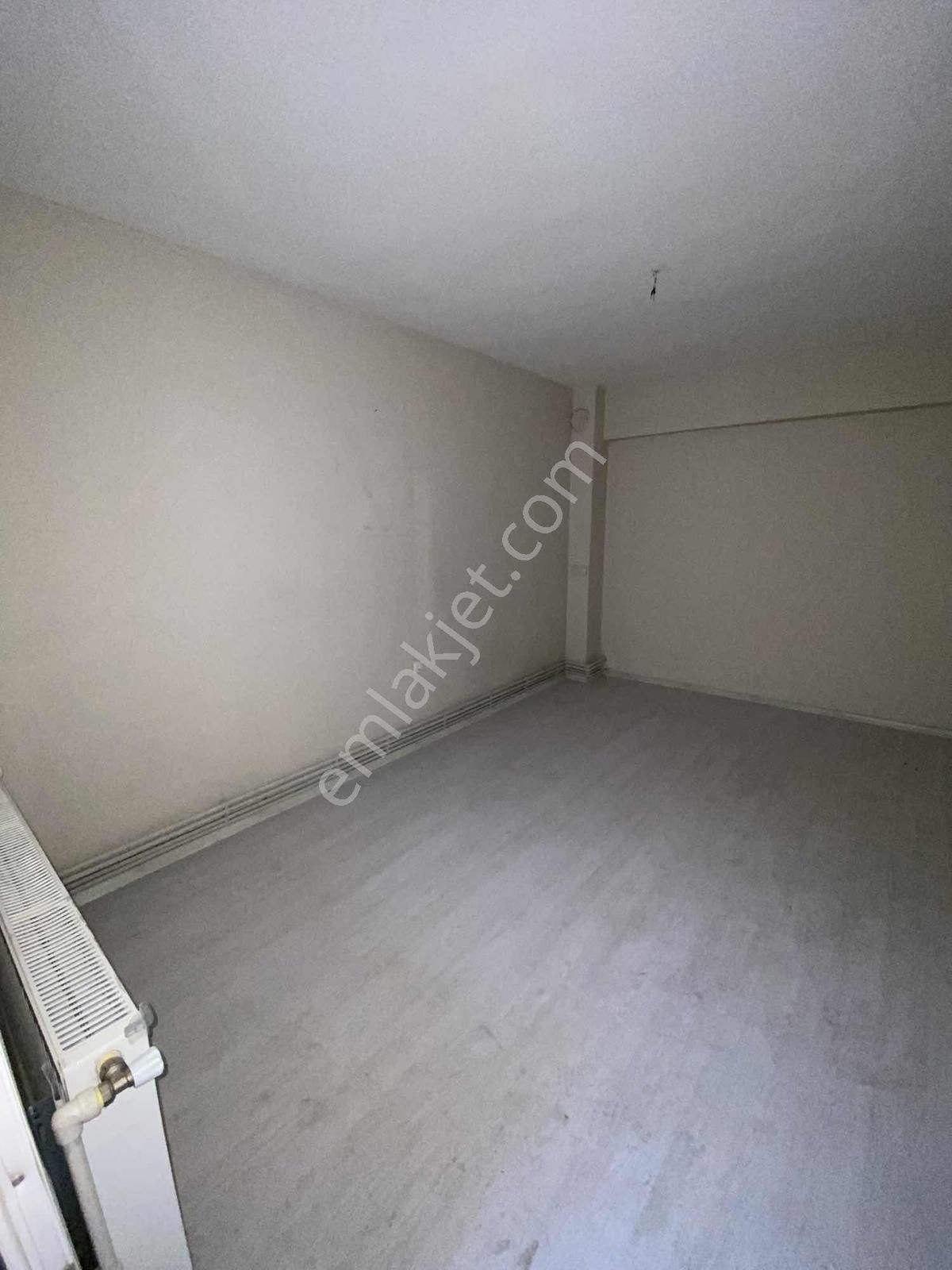 Buca Tınaztepede Kiralık 3+1 Site İçi Doğalgazlı Asansörlü Ev - Görsel 34