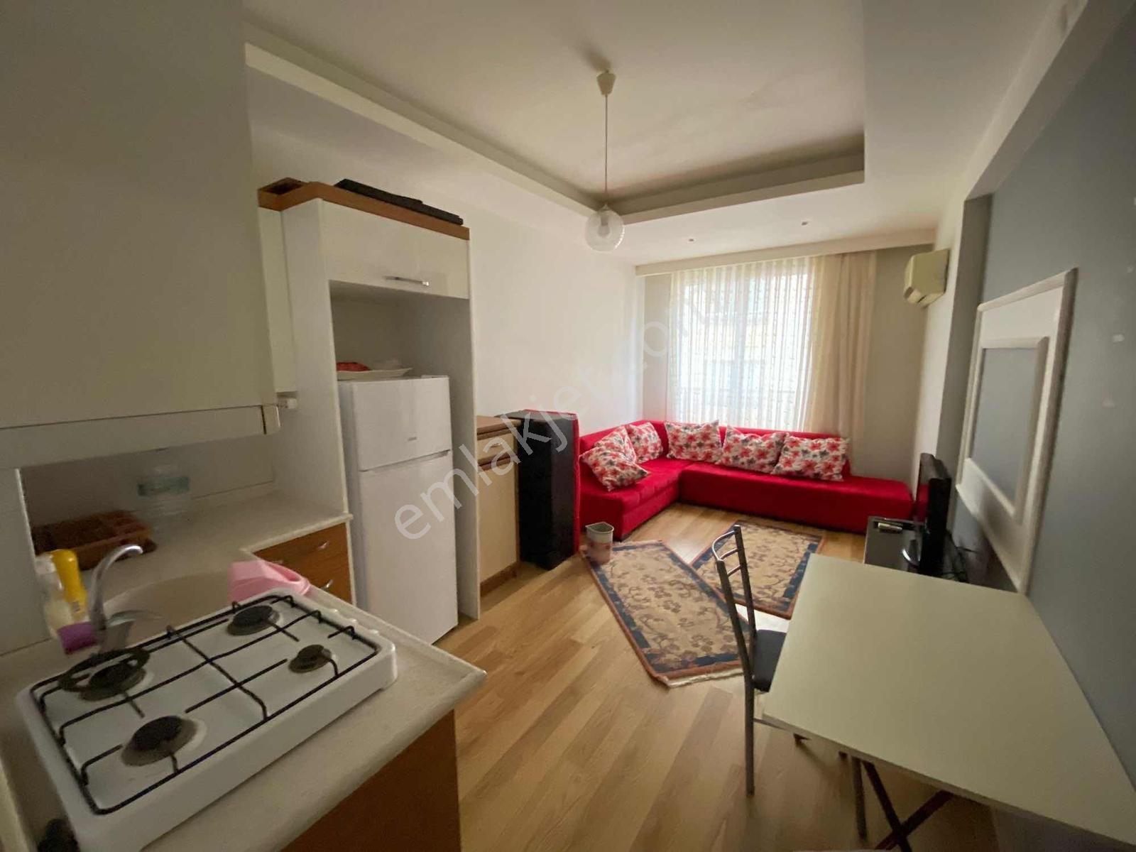 Bucada Fakülte Yanı Kiralık 1+1 Klimalı Full Eşyalı Yeni Ev - Görsel 3