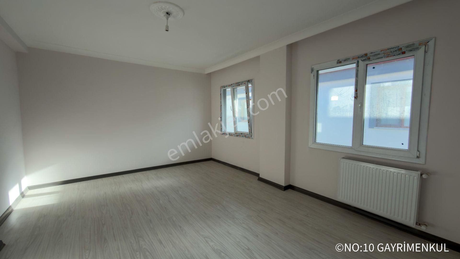 No:10 Gayrimenkul’den | Merkezi Konumda | 2+1 | Kapalı Mutfak | Ferah & Yenilenmiş - Görsel 12