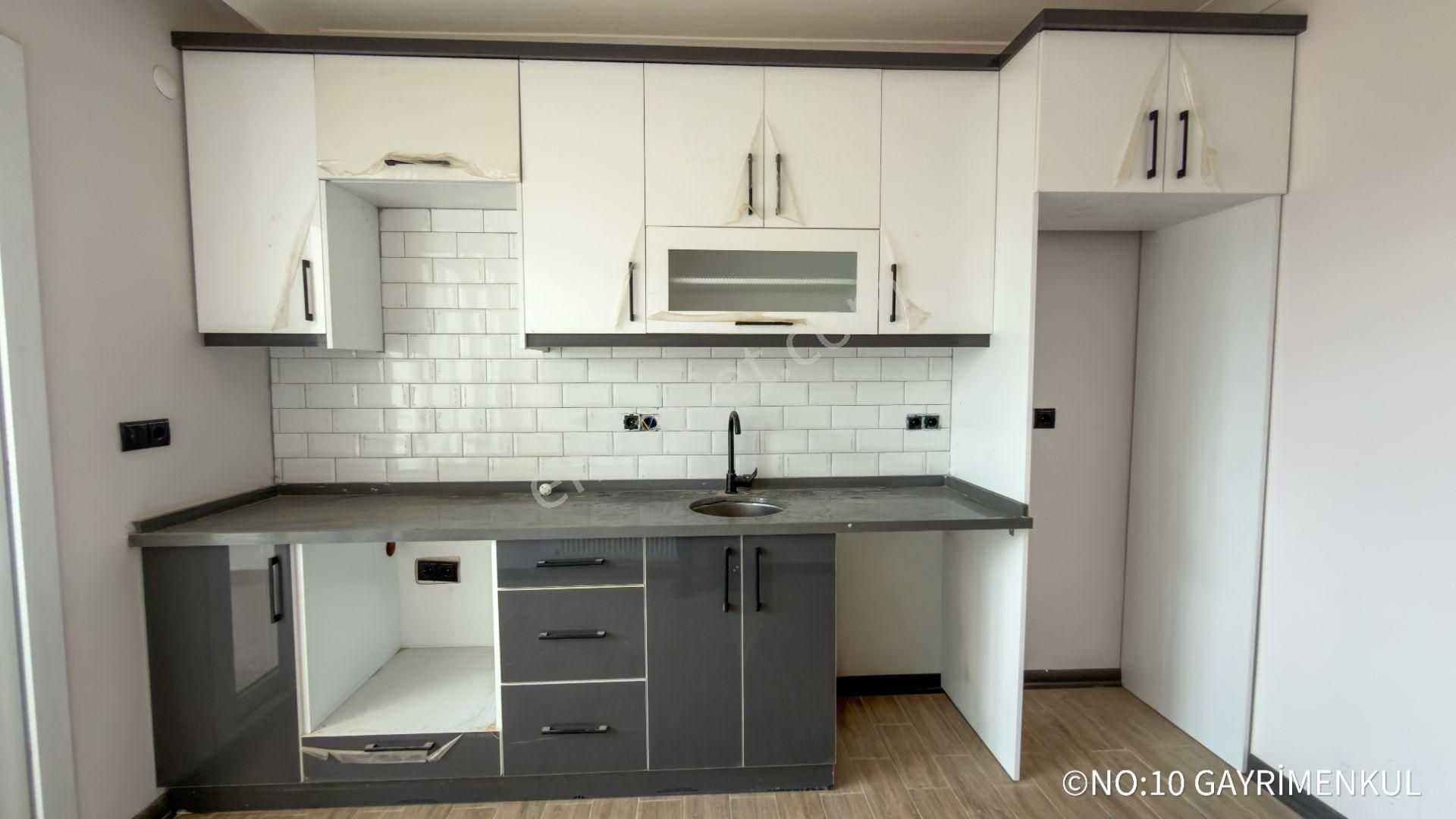 No:10 Gayrimenkul’den | Merkezi Konumda | 2+1 | Kapalı Mutfak | Ferah & Yenilenmiş - Görsel 7