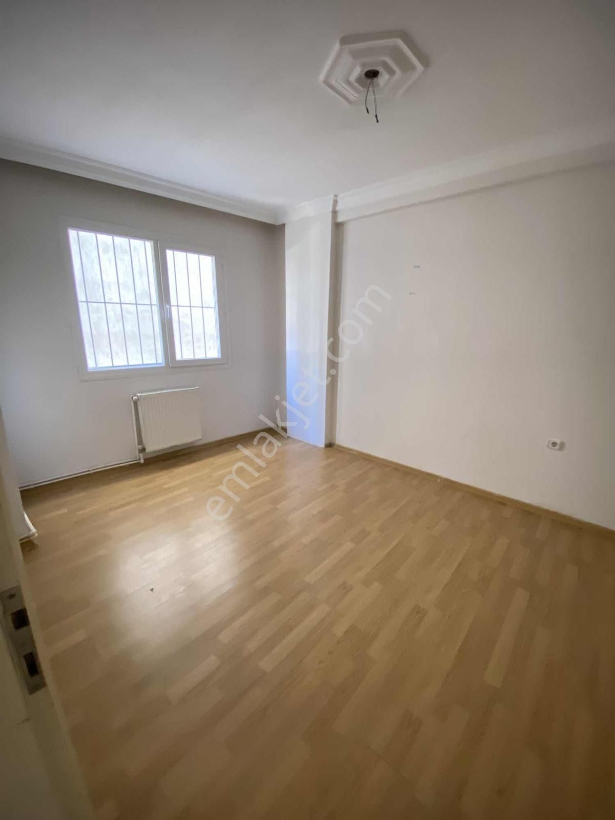 Bucada Kiralık 2+1 Kapalı Mutfak Arakat Doğalgazlı Ev - Görsel 22