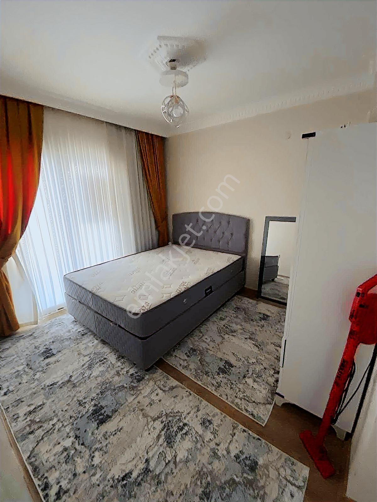 Buca Vuralpark Sitesinde Kiralık 1+1 Eşyalı Arakat Asansörlü Ev - Görsel 27