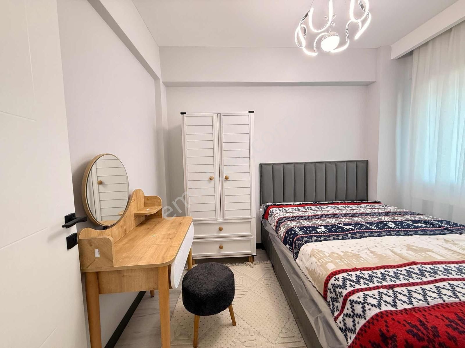 Buca Dokuzçeşmelerde Kiralık Sıfır Arakat Doğalgazlı Eşyalı Ev - Görsel 15