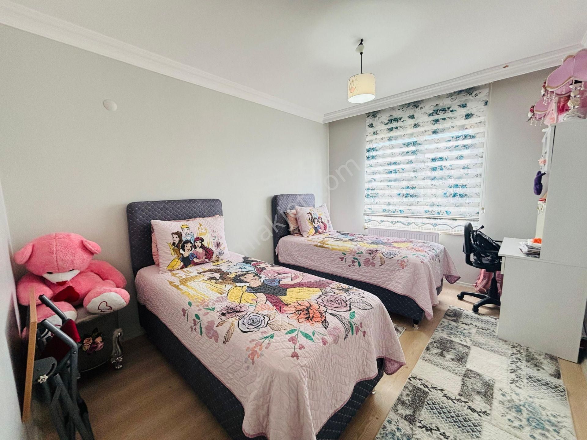 Güven'den Tepede 7/24 Güvenlikli Sitede Ebv.bonyolu Lüks4+1daire - Görsel 15