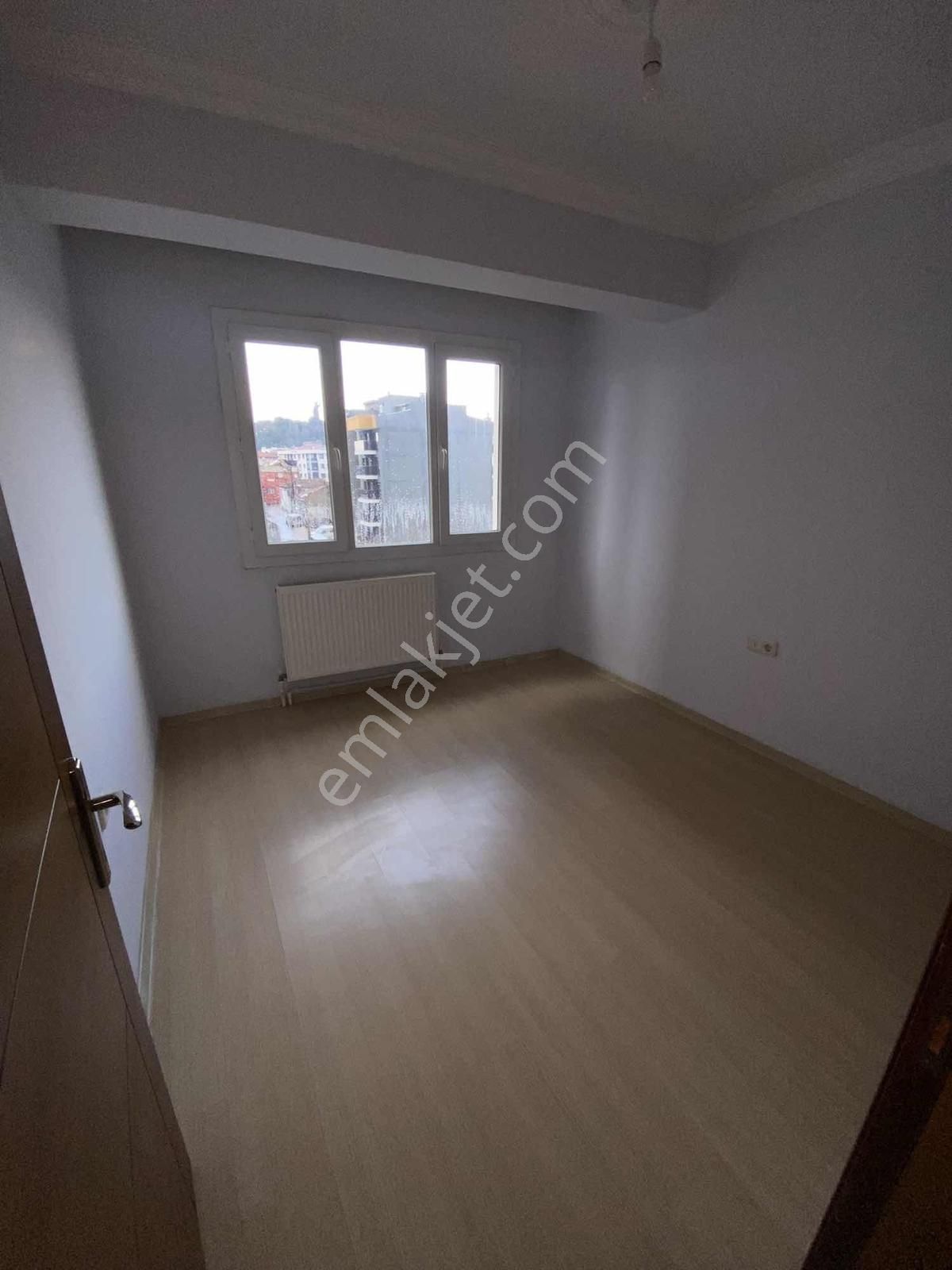 Dsy Gayrimenkulden Kiralık 3+1 Doğalgazlı Arakat Ev - Görsel 28