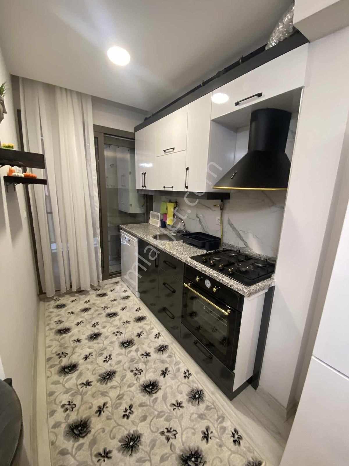 Buca Üçkuyularda Kiralık 1+1 Doğalgazlı Eşyalı Arakat Ev - Görsel 30