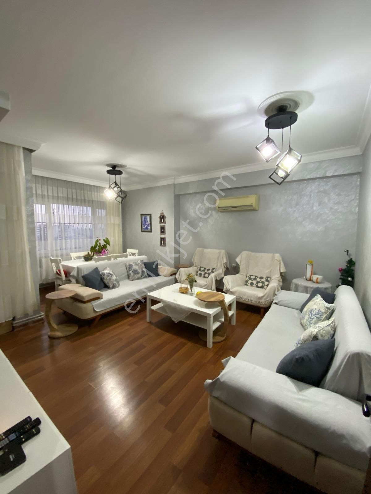 Mithatpaşada 3+1 Site İçerisinde Çiziksiz Manzaralı İskanlı Mülkdür - Görsel 6