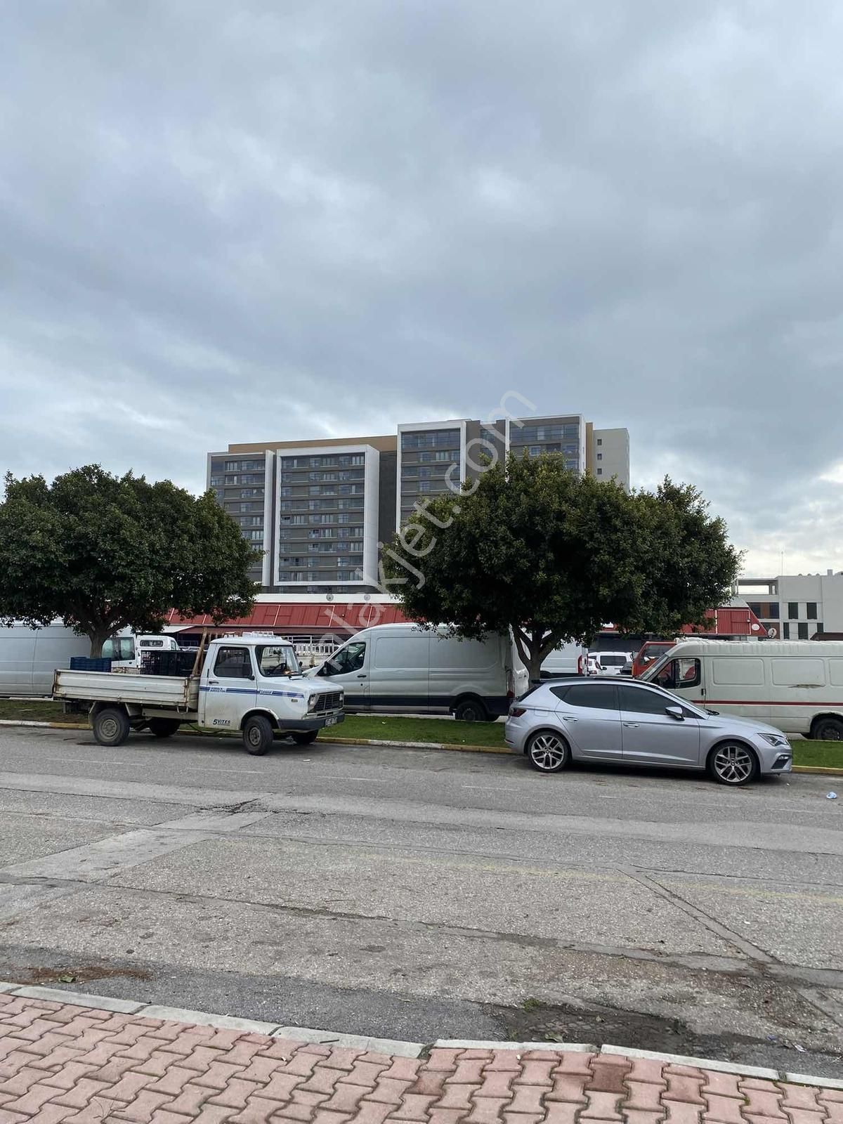 Gülveren Mahallesinde 3+1 Çok Geniş Ara Kat Acil Satılık Daire - Görsel 10