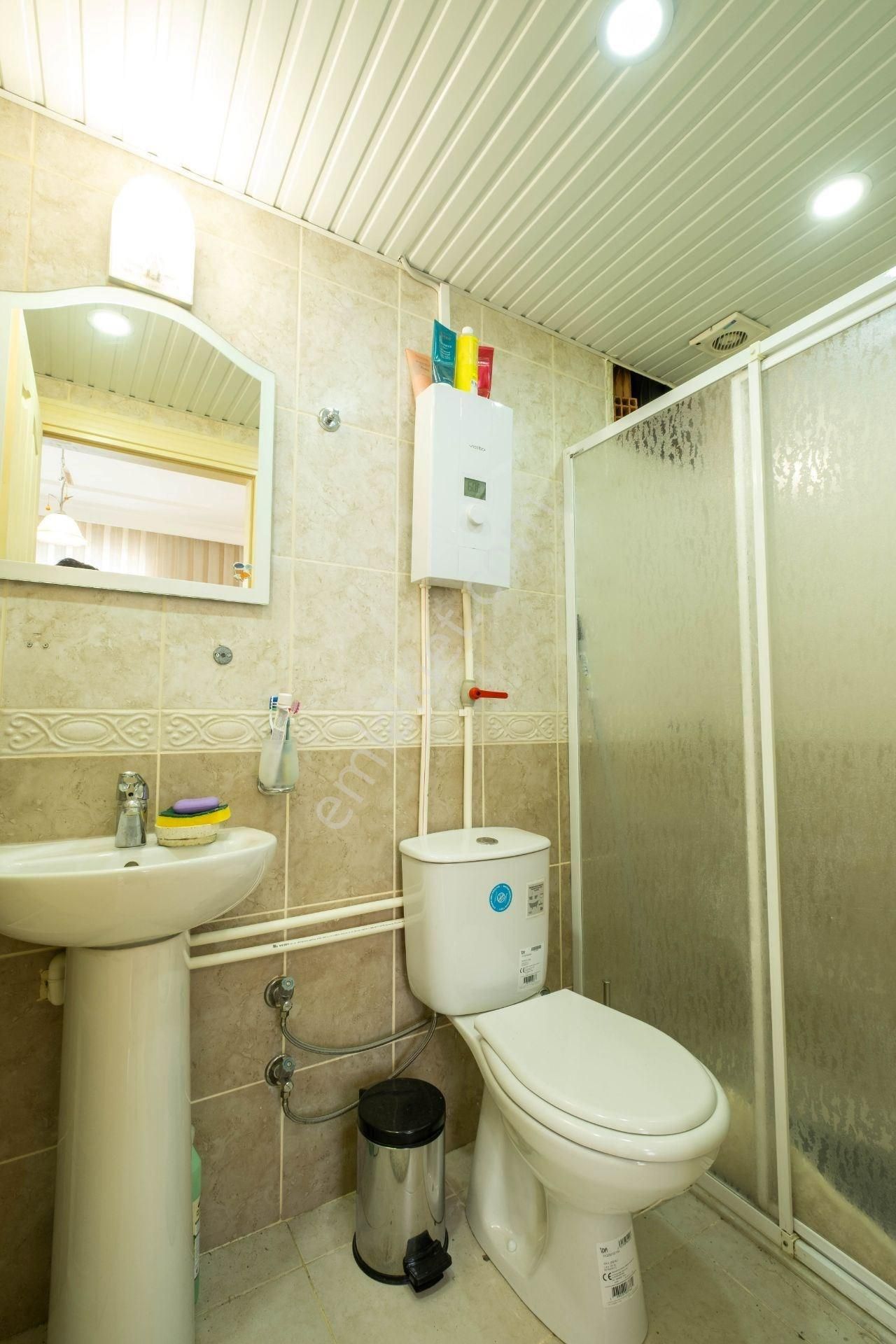 Alanya Oba’da Merkezi Konumda Geniş 4+1 Full Eşyalı Daire - Görsel 23