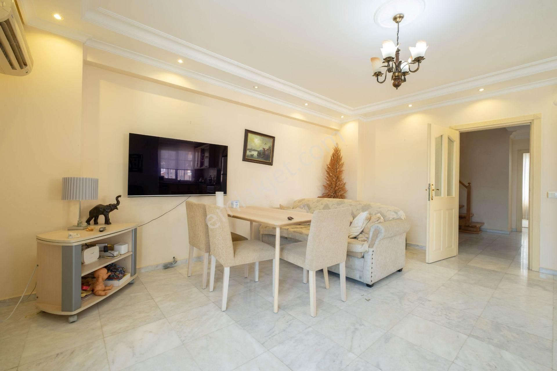 Alanya Oba’da Merkezi Konumda Geniş 4+1 Full Eşyalı Daire - Görsel 6