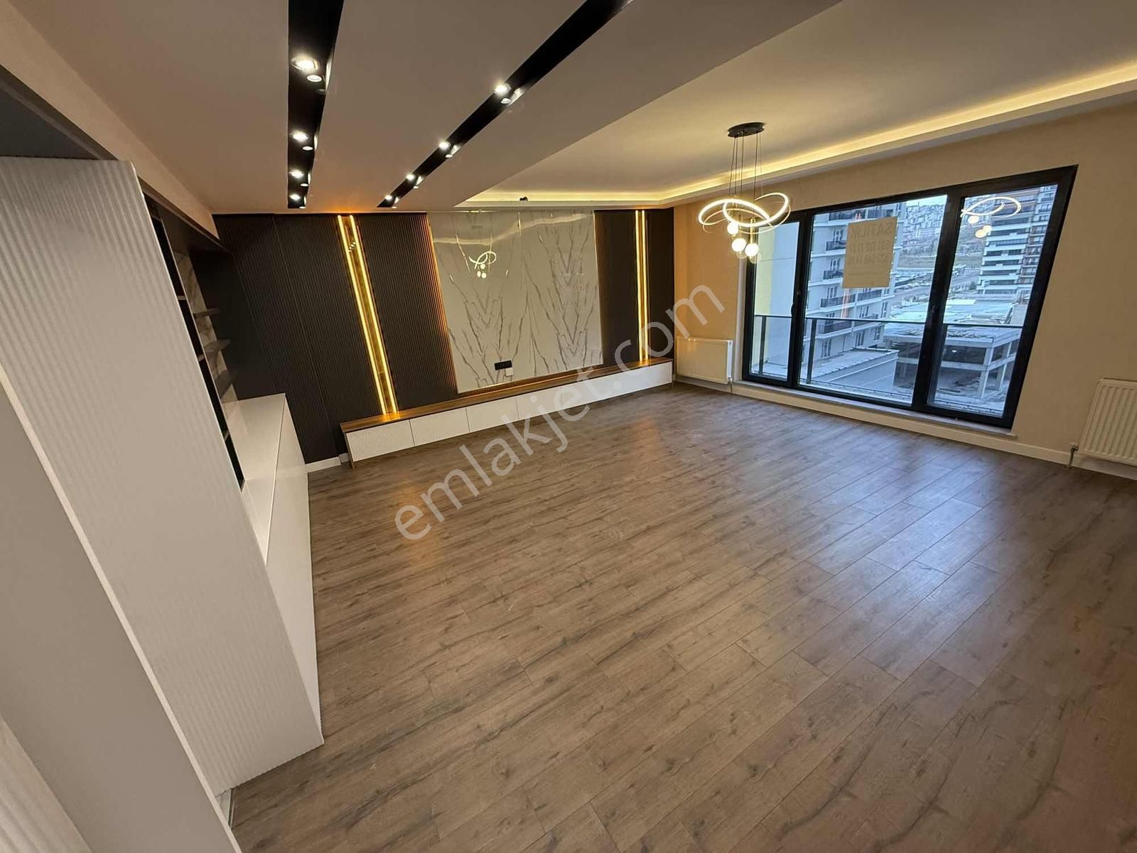 Ovacıkta Bulvar Paraleli En Güzel Noktada 4+1 3 Banyolu 200 M2 - Görsel 26