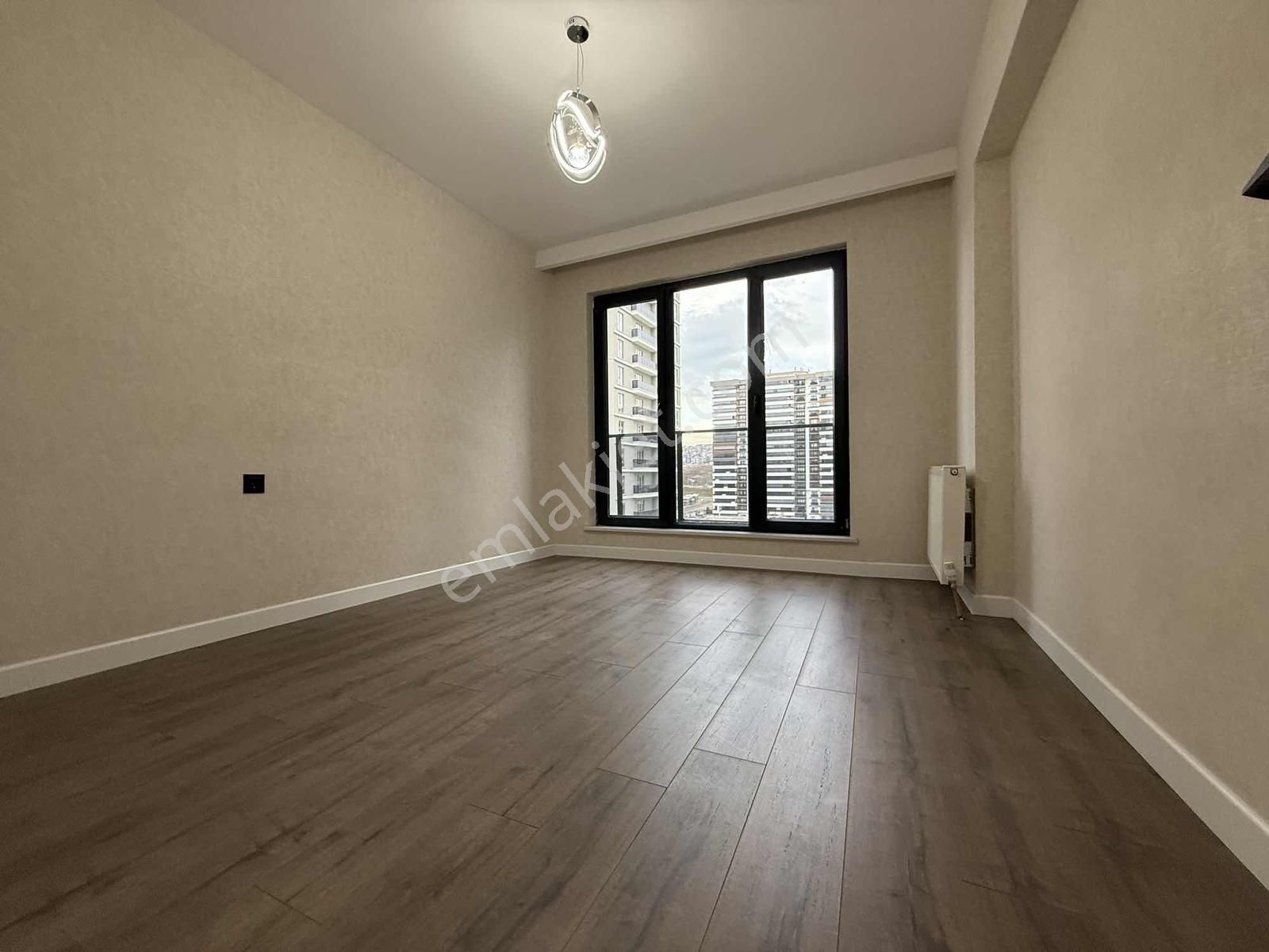 Ovacıkta Bulvar Paraleli En Güzel Noktada 4+1 3 Banyolu 200 M2 - Görsel 24