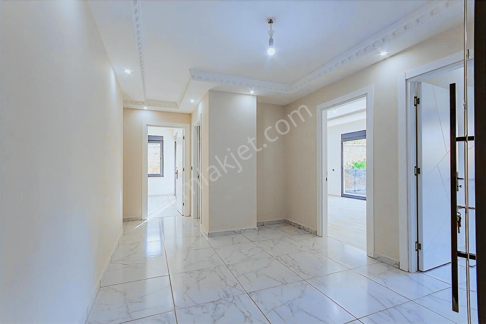 Satılık Ayrı Mutfaklı 6+1 Daire Alanya Oba Site İçerisinde - Görsel 5