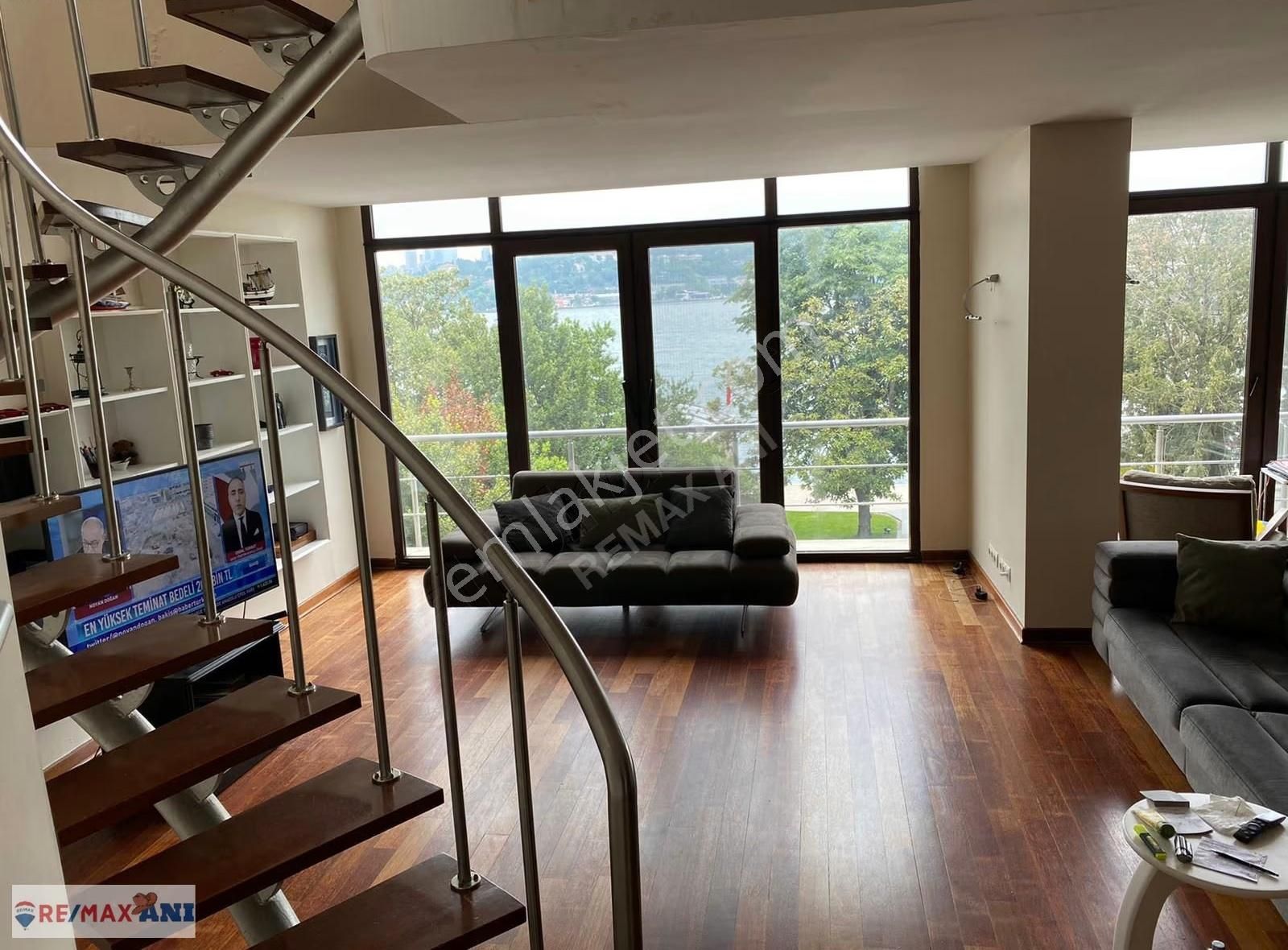 Beylerbeyi 'nde Boğaz Manzaralı 3+1 Kiralık Yol Yalısı Dairesi - Görsel 9