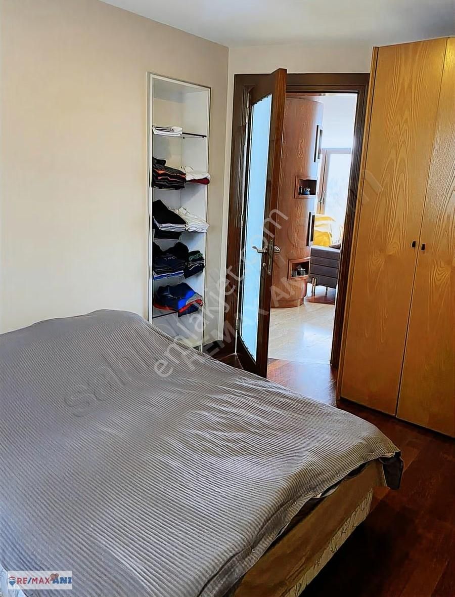 Beylerbeyi 'nde Boğaz Manzaralı 3+1 Kiralık Yol Yalısı Dairesi - Görsel 5